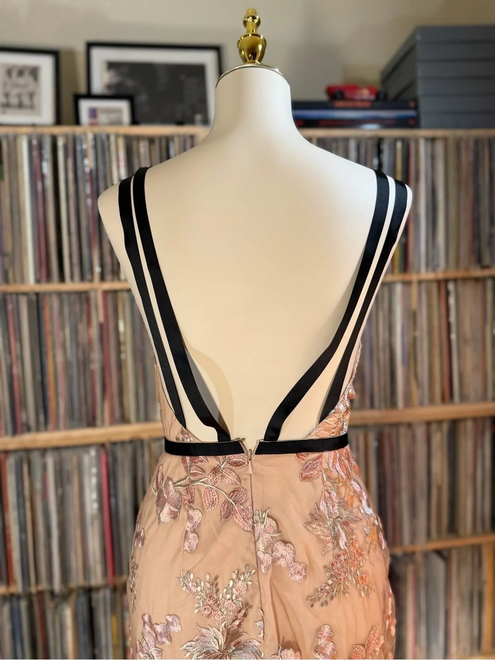 ASOS Blush Pink Embroidered Deep V-Neck Midi Dress Black Straps Size 2 Formal - Picture 6 of 11